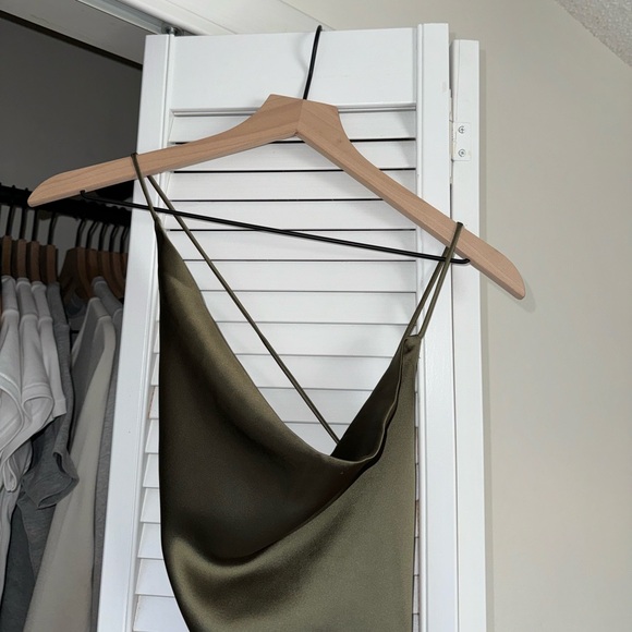 Jagger & Stone ‘Leigh Mini Dress’ in Khaki - Picture 3 of 9